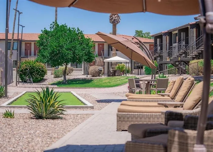 203 Fully Furnished, Wifi Included Apartment
