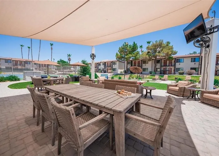 203 Fully Furnished, Wifi Included Apartment